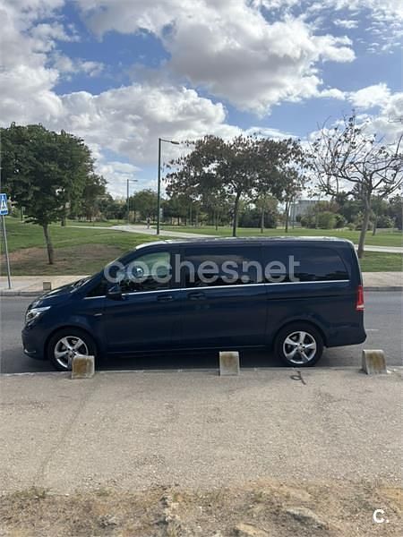 Azul Usado 2017 Mercedes V250 Avantgarde Monovolumen | 40.500 € (Precio justo) - Imagen 1/4