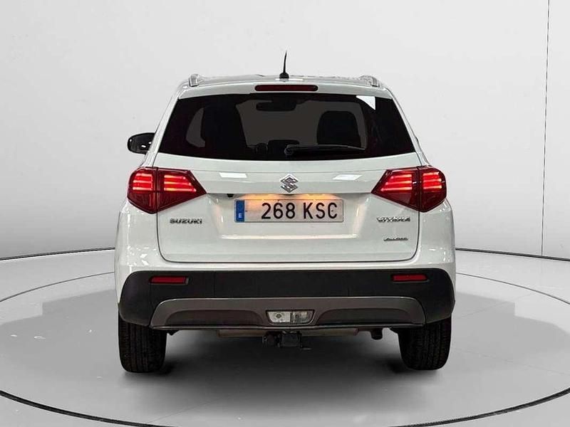 Usado Suzuki Vitara 111 CV (81 kW) 2018 Blanco SUV