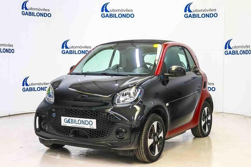 Negro Usado 2021 Smart ForTwo Electric Drive Coupe | 13.900 € (Super precio) - Imagen 1/4