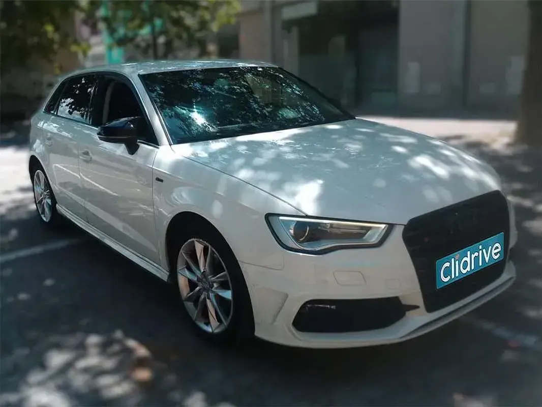 Usado Audi A3 Sportback S-Line 125 CV (91 kW) 2015 Blanco Utilitario