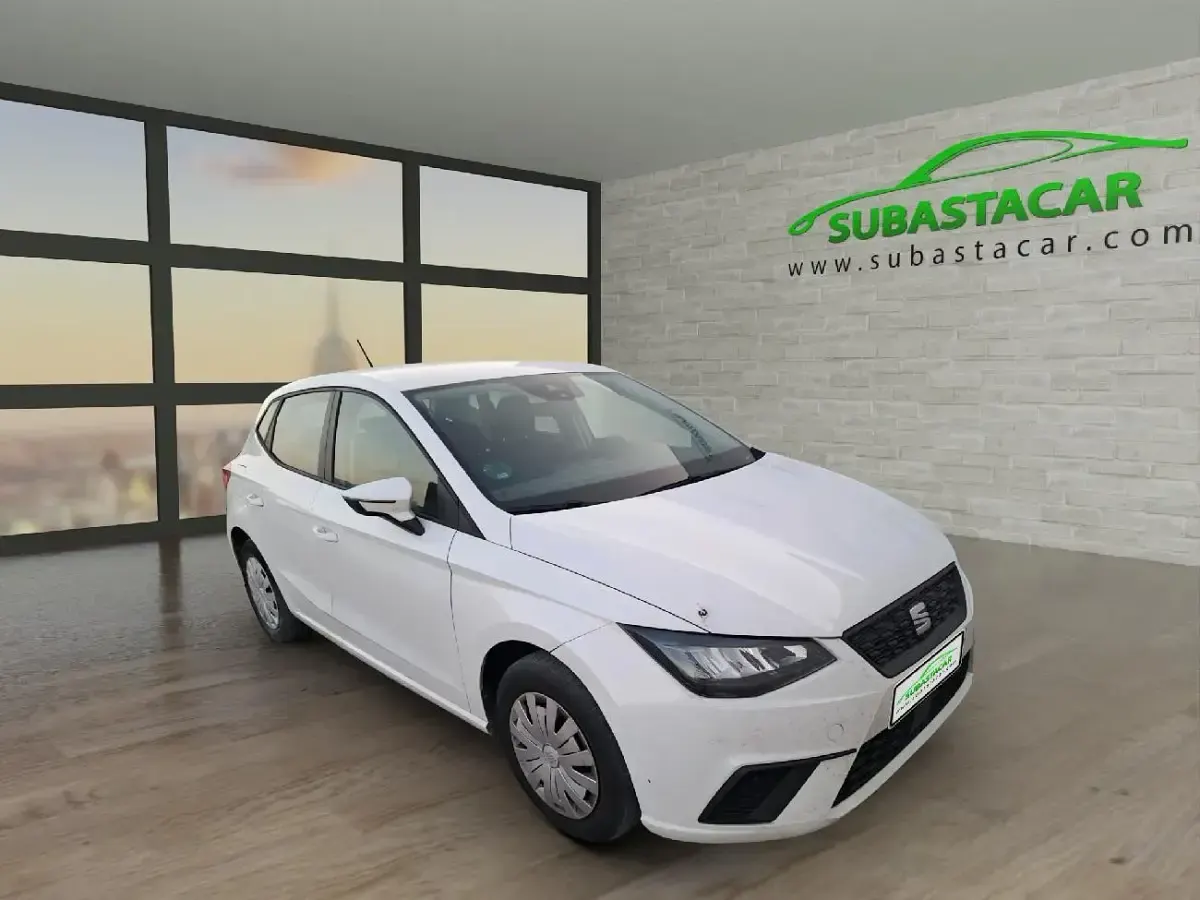 Usado Seat Ibiza 80 CV (58 kW) 2023 Blanco Utilitario