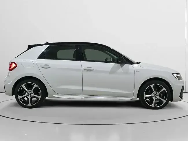 Usado Audi A1 Ambiente 116 CV (85 kW) 2025 Blanco SUV
