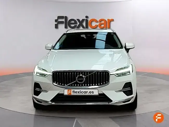 Usado Volvo XC60 Inscription 340 CV (250 kW) 2022 Blanco SUV