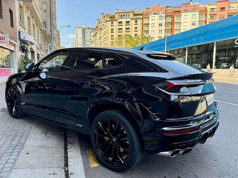Usado Lamborghini Urus 666 CV (489 kW) 2024 Negro SUV