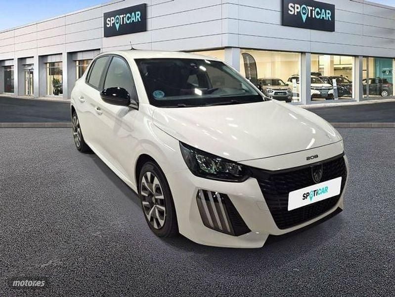 Usado Peugeot 208 Active 101 CV (74 kW) 2024 Blanco Utilitario