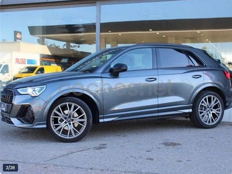 Usado Audi Q3 S-Line 150 CV (110 kW) 2024 Gris / plata SUV