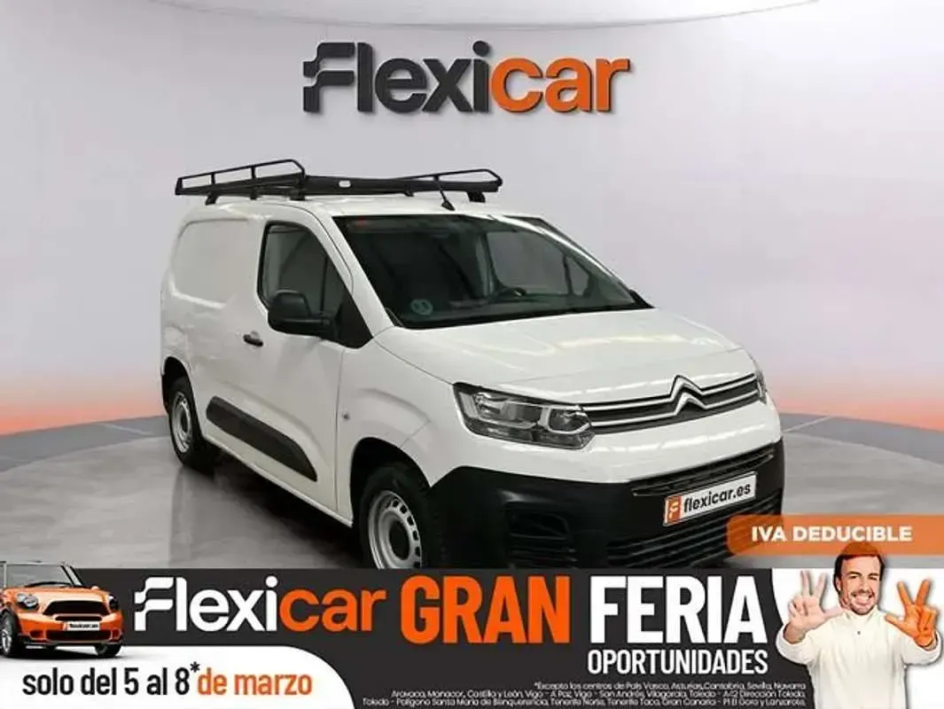 Usado Citroën Berlingo Feel 103 CV (75 kW) 2020 Blanco Monovolumen
