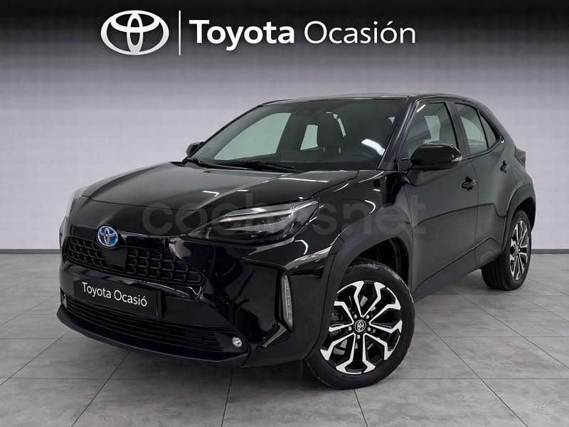Usado Toyota Yaris Cross Active 116 CV (85 kW) 2022 Negro SUV
