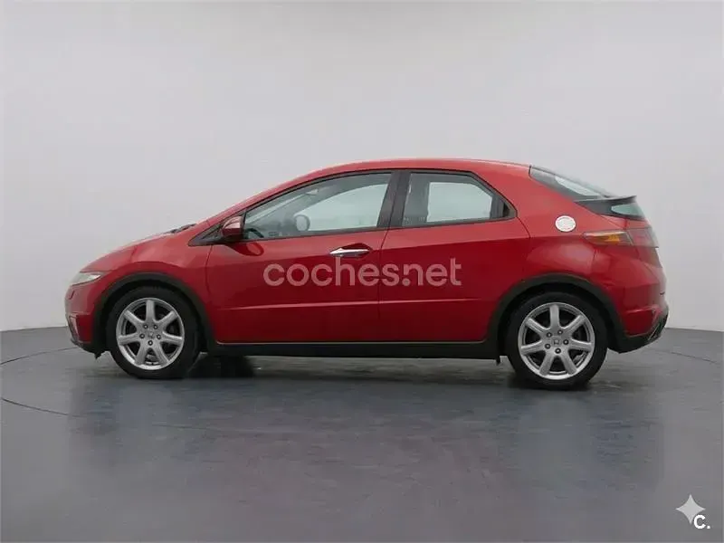 Usado Honda Civic Executive 140 CV (102 kW) 2008 Rojo Berlina