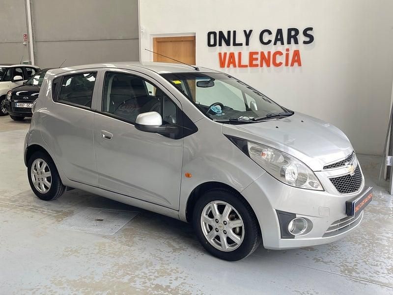Usado Chevrolet Spark LS 68 CV (50 kW) 2012 Gris / plata Utilitario
