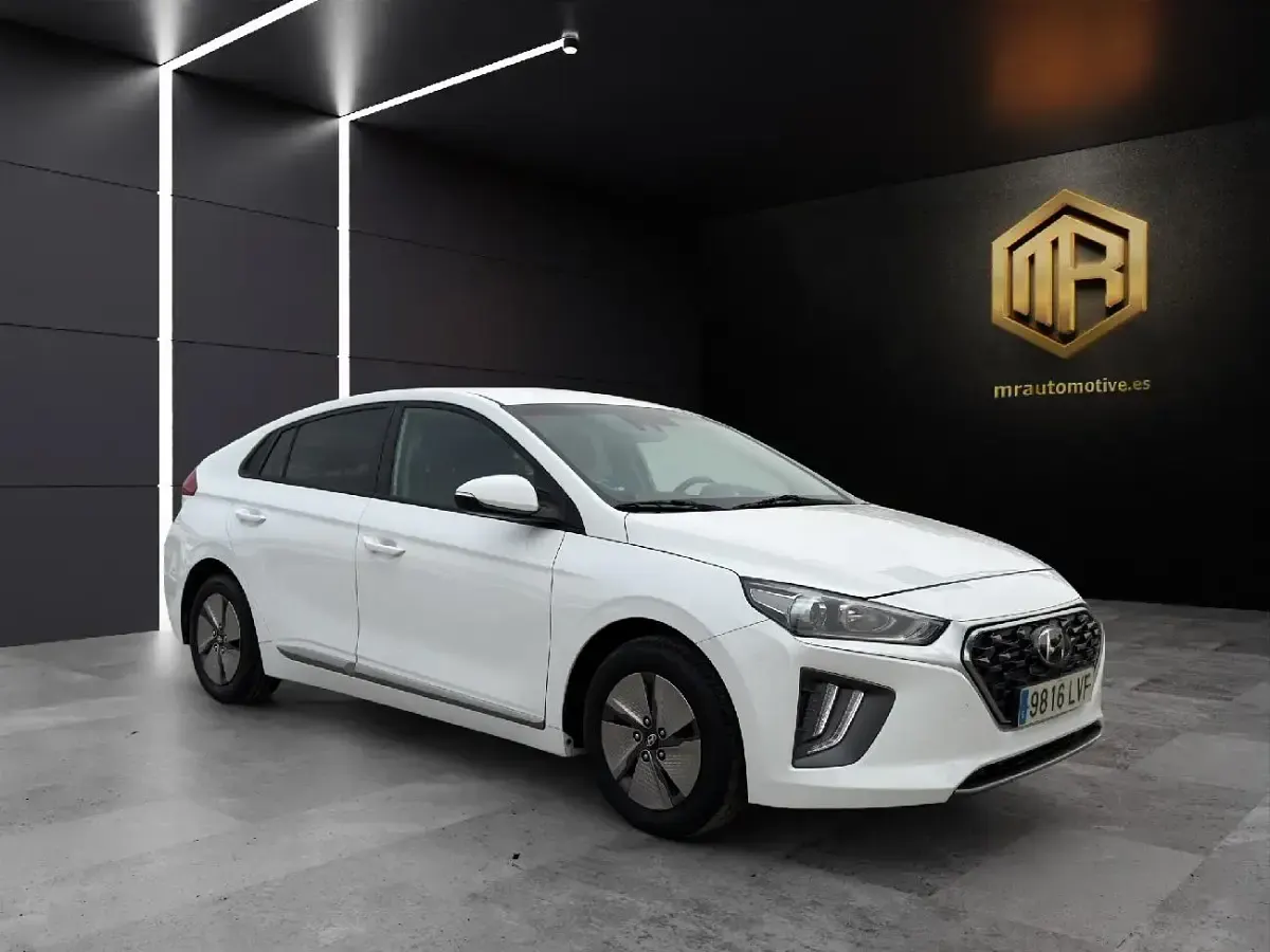 Usado Hyundai Ioniq 141 CV (103 kW) 2021 Blanco Utilitario