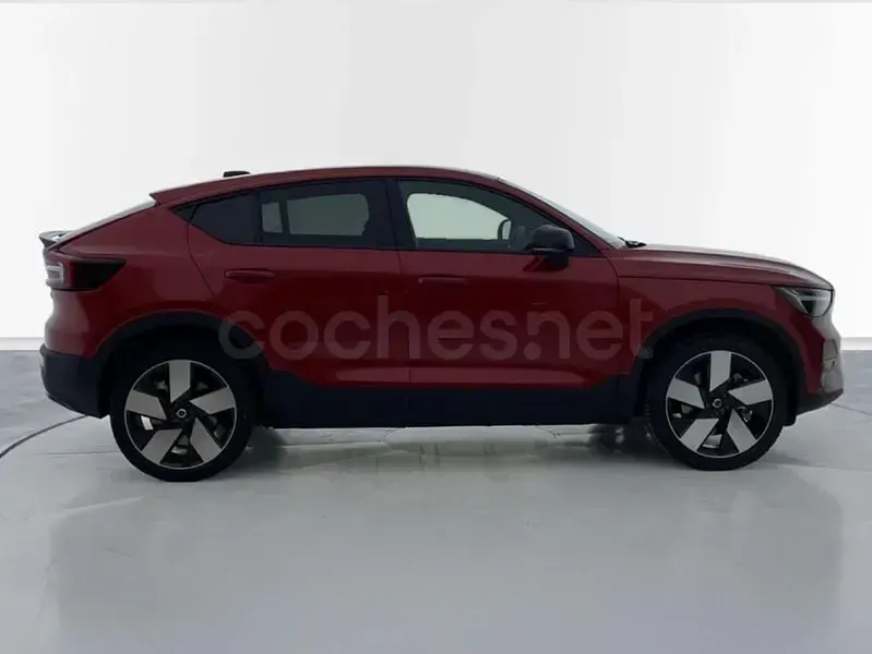 Usado Volvo C40 Plus 2023 Eléctrico SUV