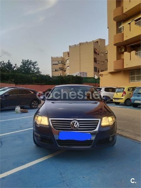 Azul Usado 2005 VW Passat Advance Familiar | 4000 € (Un poco caro) - Imagen 1/4