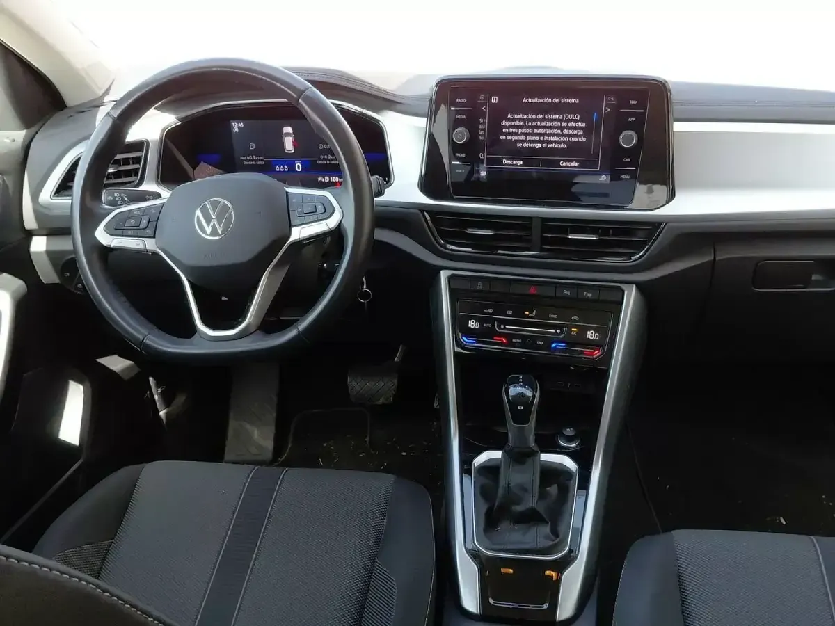 Usado VW T-Roc Life 150 CV (110 kW) 2022 SUV