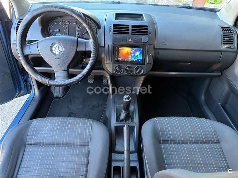 Usado VW Polo Edition 80 CV (58 kW) 2007 Azul Utilitario