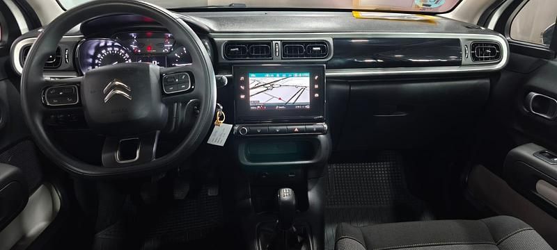 Usado Citroën C3 Feel 82 CV (60 kW) 2020 Blanco Utilitario