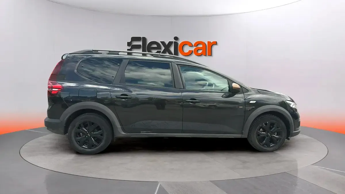 Usado Dacia Jogger Extreme 101 CV (74 kW) 2024 Negro Monovolumen