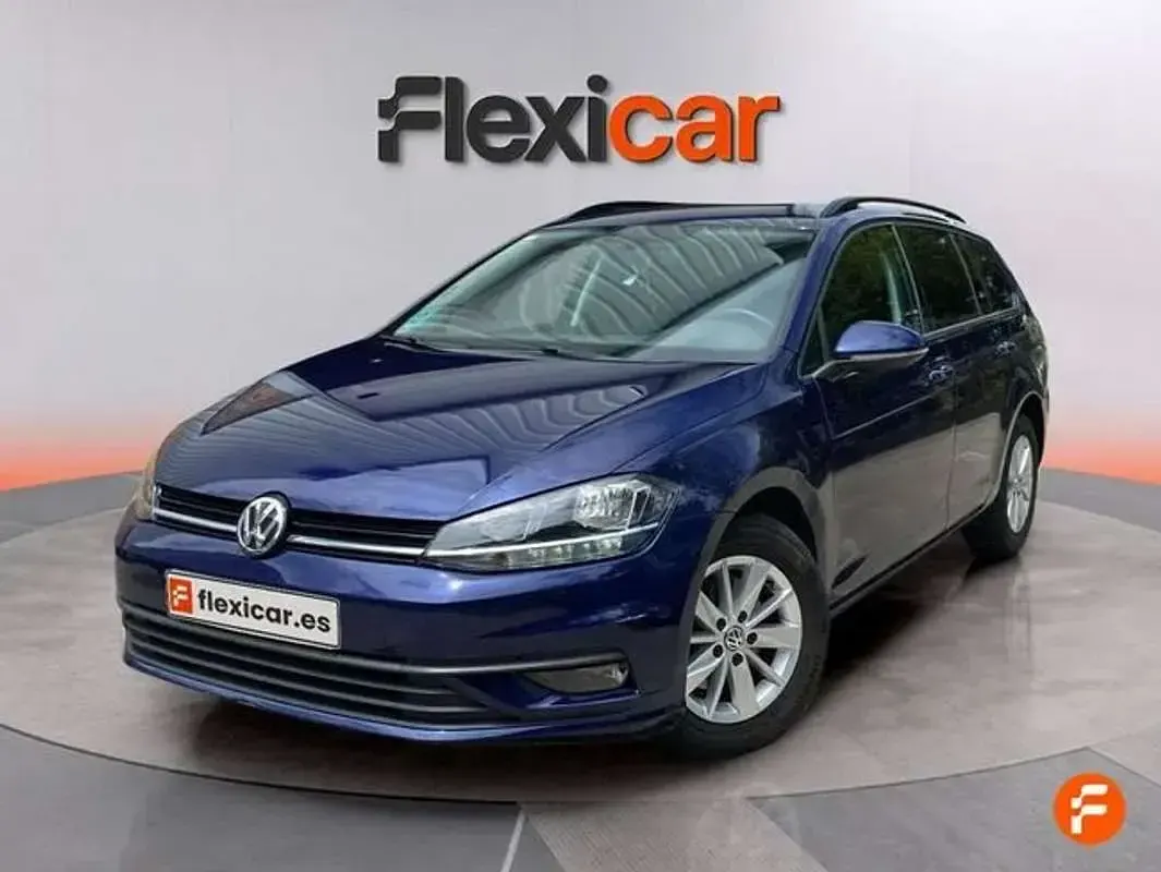 Usado VW Golf VII Advance 116 CV (85 kW) 2020 Azul Utilitario