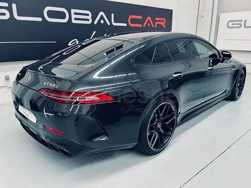 Usado Mercedes AMG GT 63 AMG 585 CV (430 kW) 2019 Gris / plata Coupe