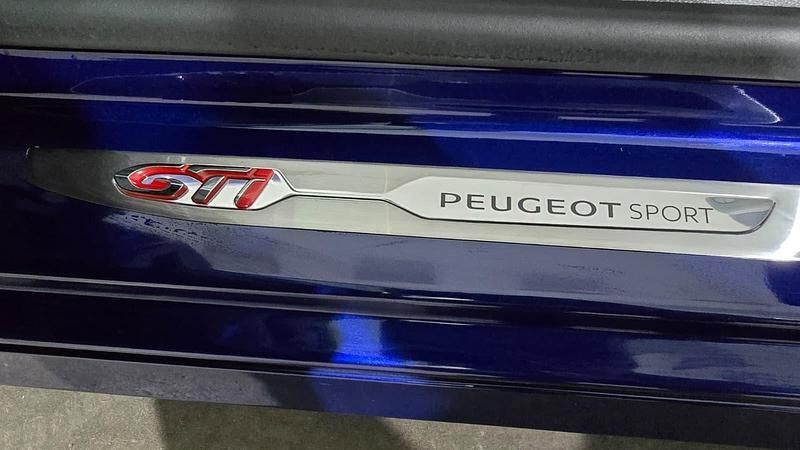 Usado Peugeot 308 GTi 263 CV (193 kW) 2019 Azul Utilitario