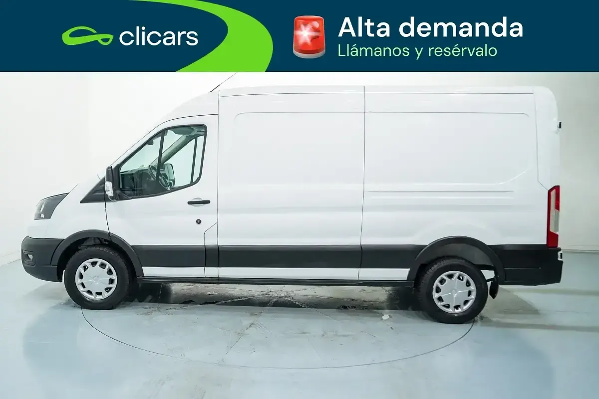 Usado Ford Transit Trend 130 CV (95 kW) 2023 Blanco Van