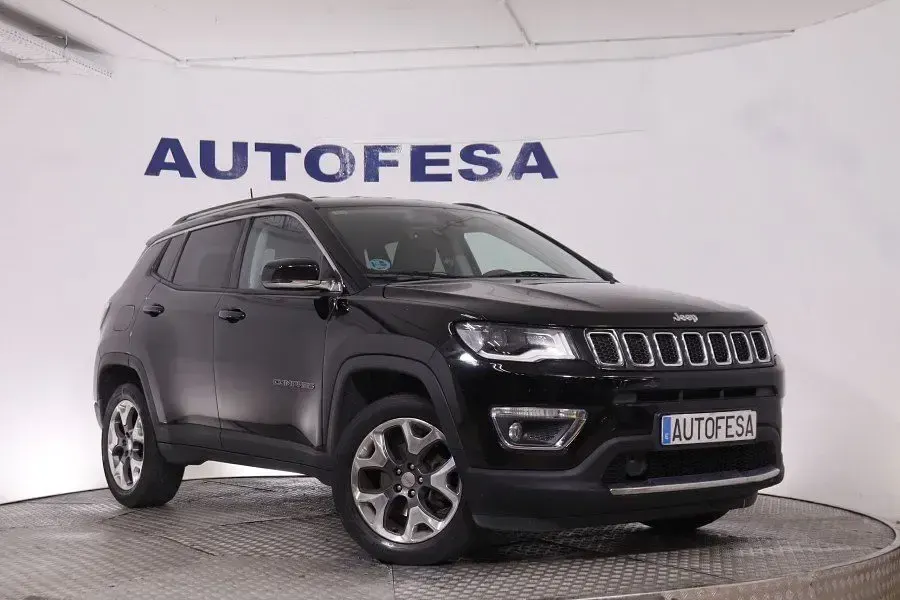 Usado Jeep Compass Limited 170 CV (125 kW) 2017 Negro SUV