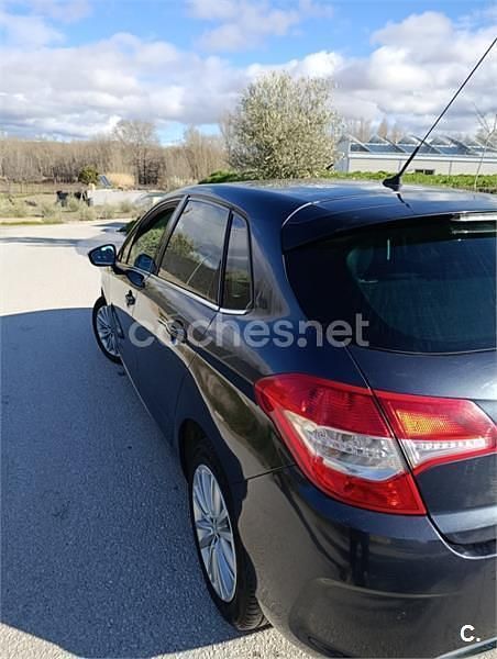 Usado Citroën C4 Seduction 92 CV (67 kW) 2011 Negro Berlina