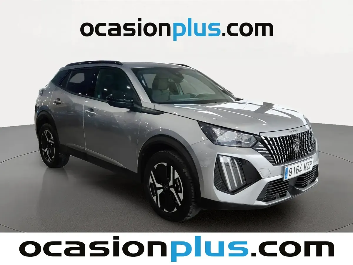 Usado Peugeot 2008 Allure 145 CV (106 kW) 2025 Gris SUV