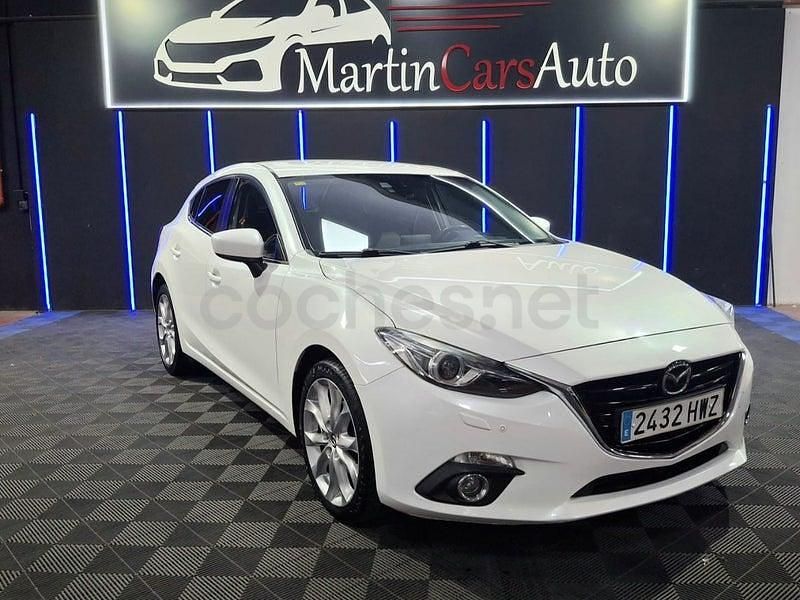 Usado Mazda 3 Luxury 150 CV (110 kW) 2014 Blanco Berlina