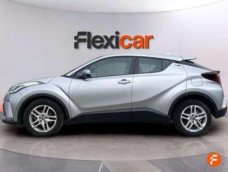 Usado Toyota C-HR Active 140 HP (102 kW) 2023 Cinzento SUV