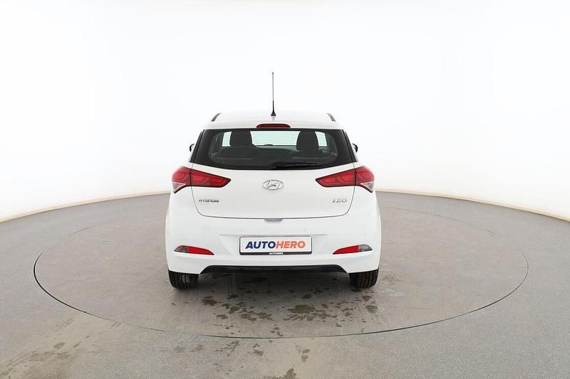 Occasion Hyundai i20 GO! 75 ch (55 kW) 2015 Blanc Berline