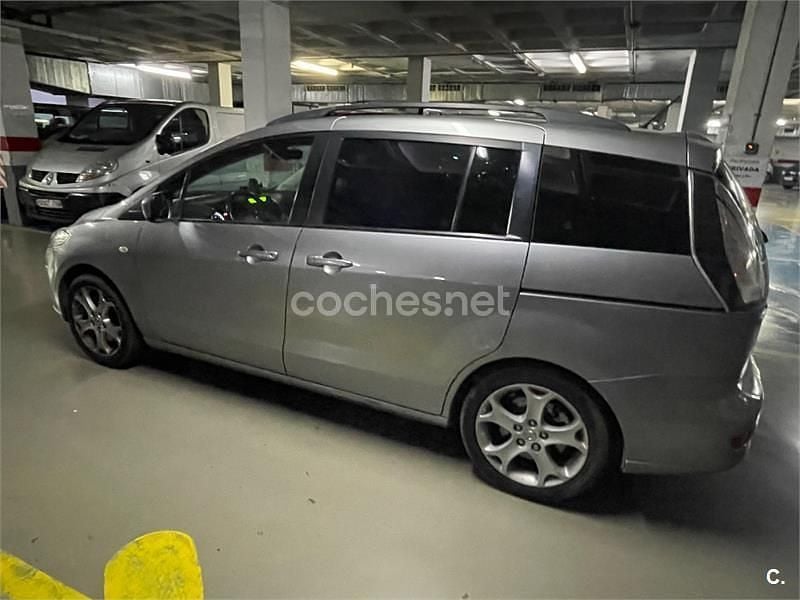 Usado Mazda 5 Style 146 CV (107 kW) 2010 Gris / plata Monovolumen