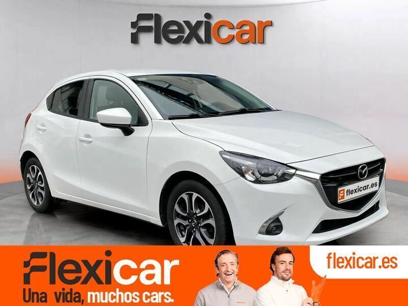 Blanco Usado 2018 Mazda 2 Luxury Berlina | 12.490 € - Imagen 1/4