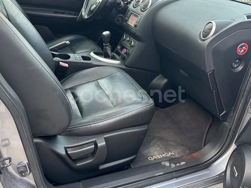 Usado Nissan Qashqai Premium Edition 110 CV (80 kW) 2011 Gris / plata SUV