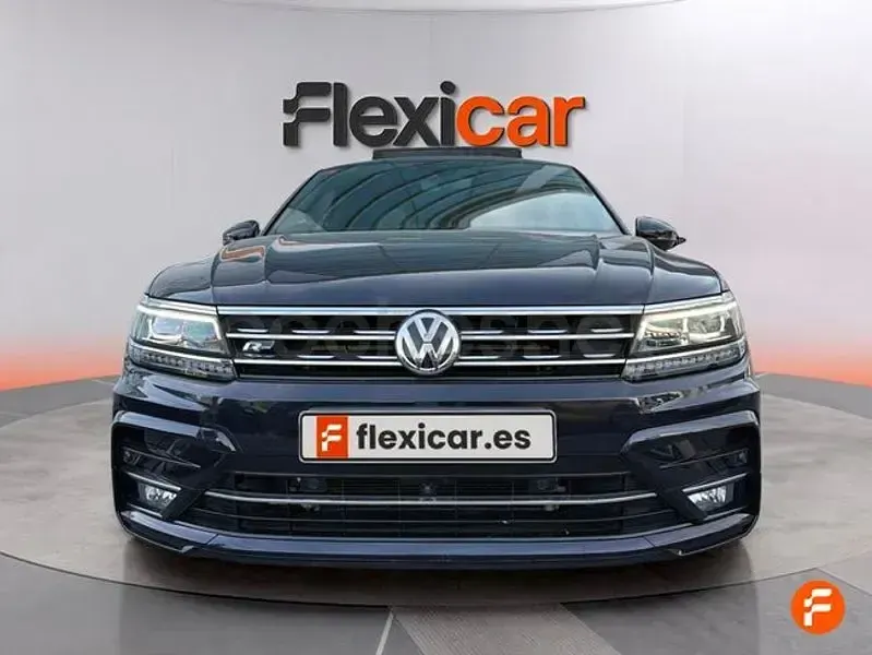 Usado VW Tiguan Sportline 190 CV (139 kW) 2019 Negro SUV