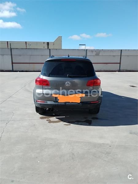 Usado VW Tiguan 110 CV (80 kW) 2013 Gris / plata SUV