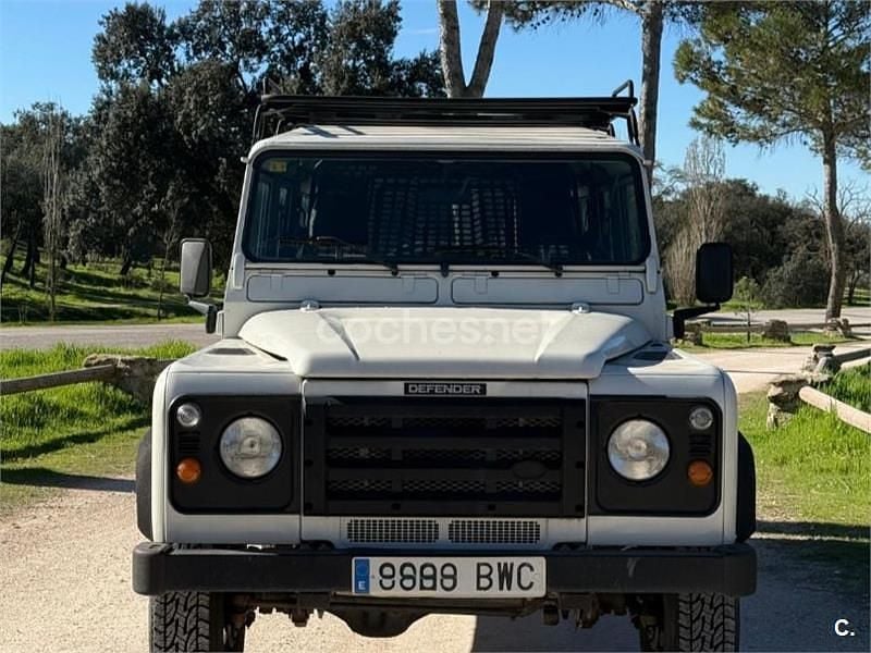 Usado Land Rover Defender 122 HP (89 kW) 2001 Branco Carrinha