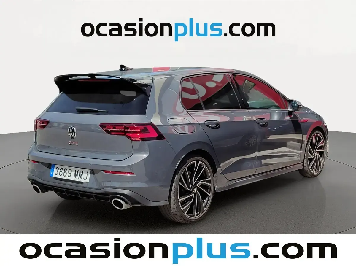 Usado VW Golf VIII GTI Clubsport 301 CV (221 kW) 2023 Gris Utilitario