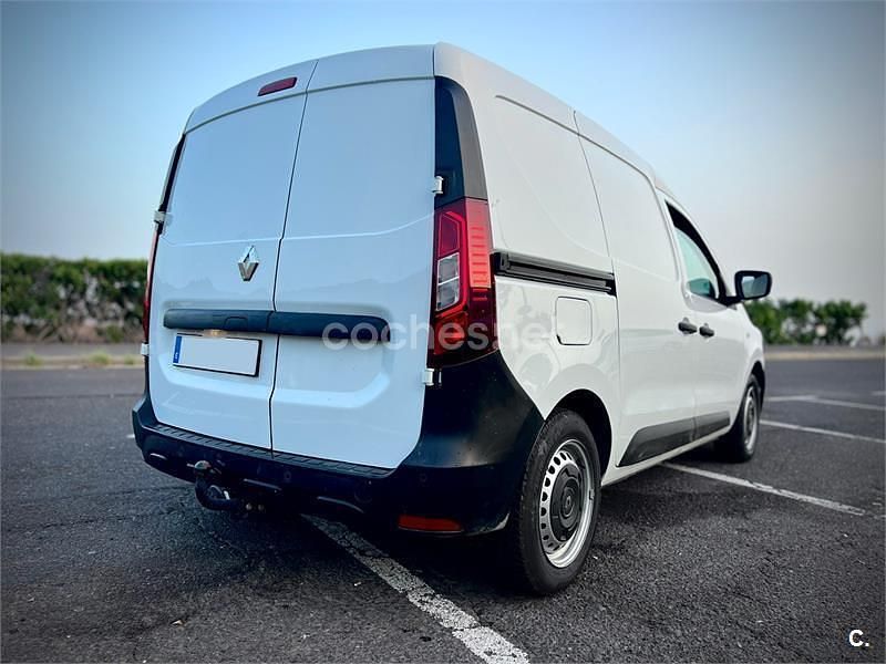 Usado Renault Kangoo Equilibre 95 CV (69 kW) 2023 Blanco Familiar