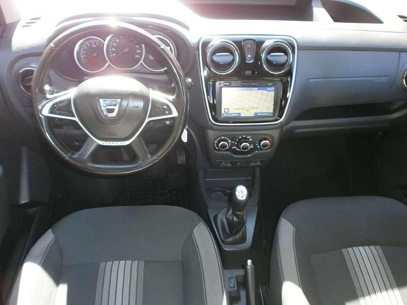 Usado Dacia Dokker 102 CV (75 kW) 2019 Negro Monovolumen