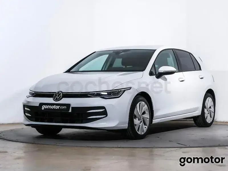 Usado VW Golf VIII 115 CV (84 kW) 2025 Blanco Berlina