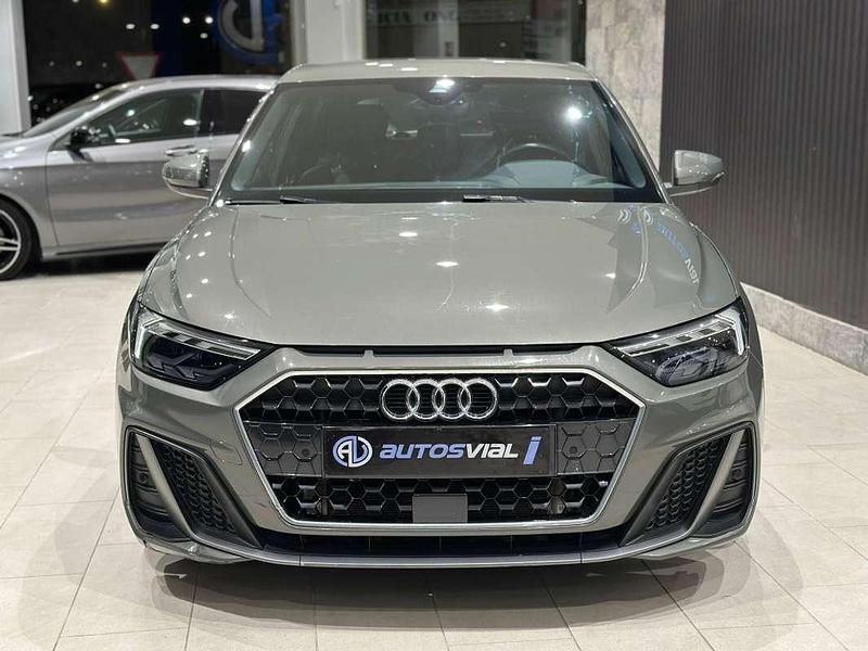 Usado Audi A1 S-Line 95 CV (69 kW) 2023 Gris Utilitario