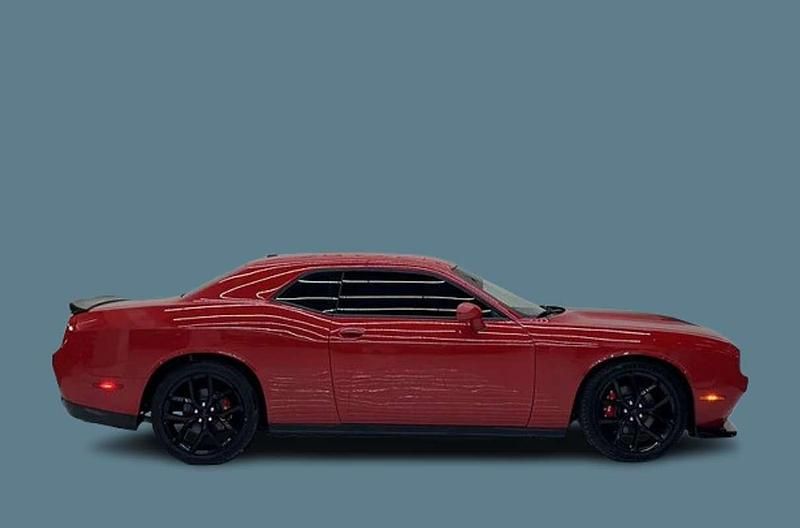 Usado Dodge Challenger 377 CV (277 kW) 2023 Rojo Coupe