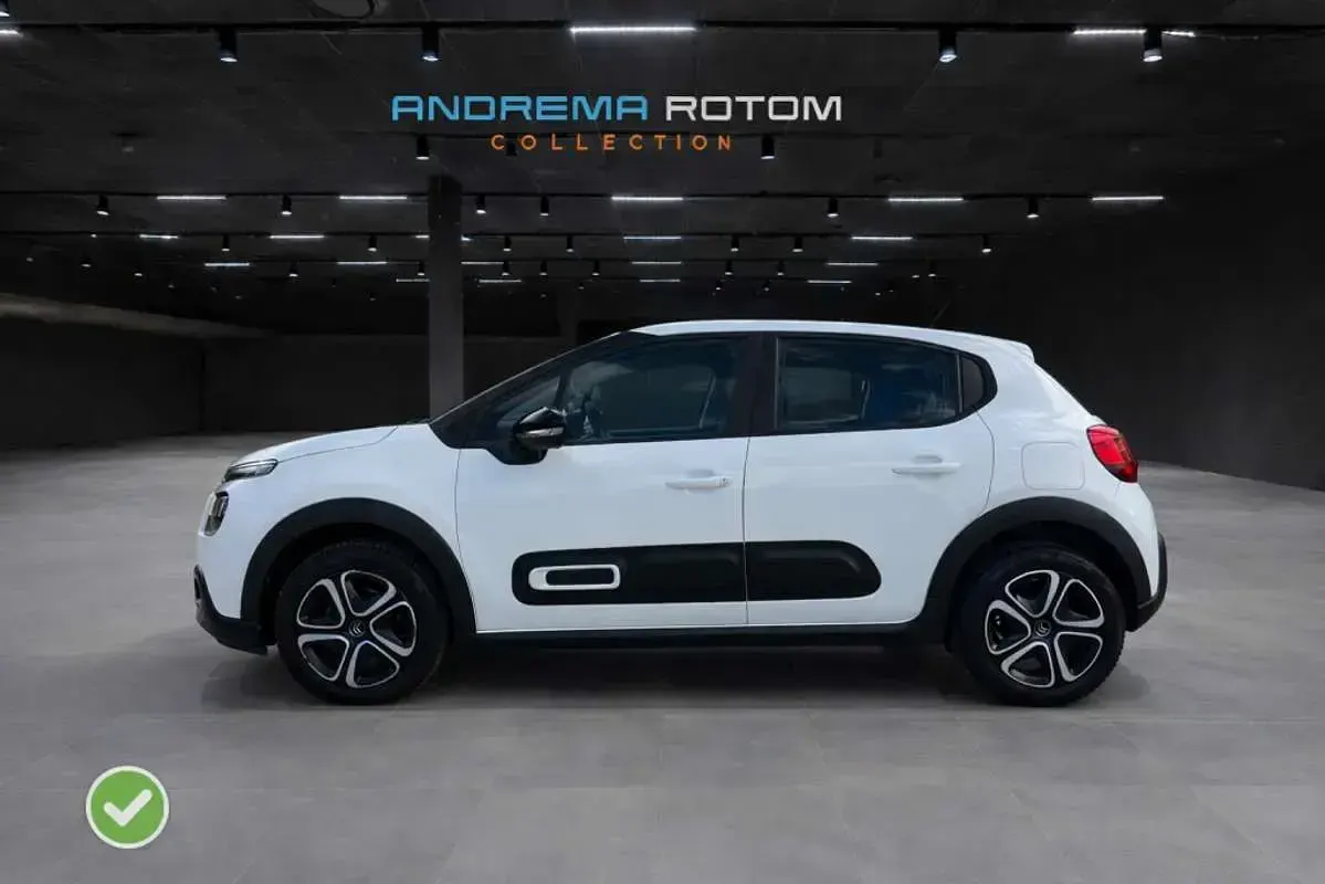 Usado Citroën C3 Live 99 CV (72 kW) 2021 Blanco Utilitario
