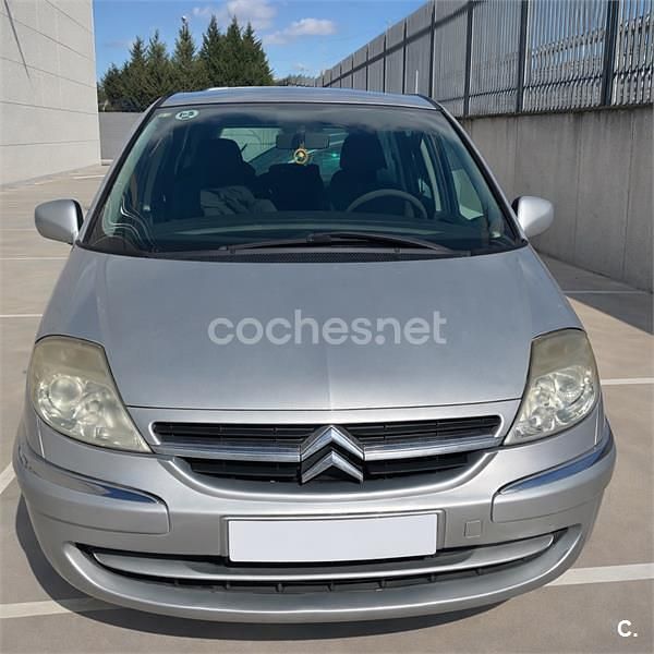 Usado Citroën C8 120 CV (88 kW) 2010 Gris / plata Monovolumen