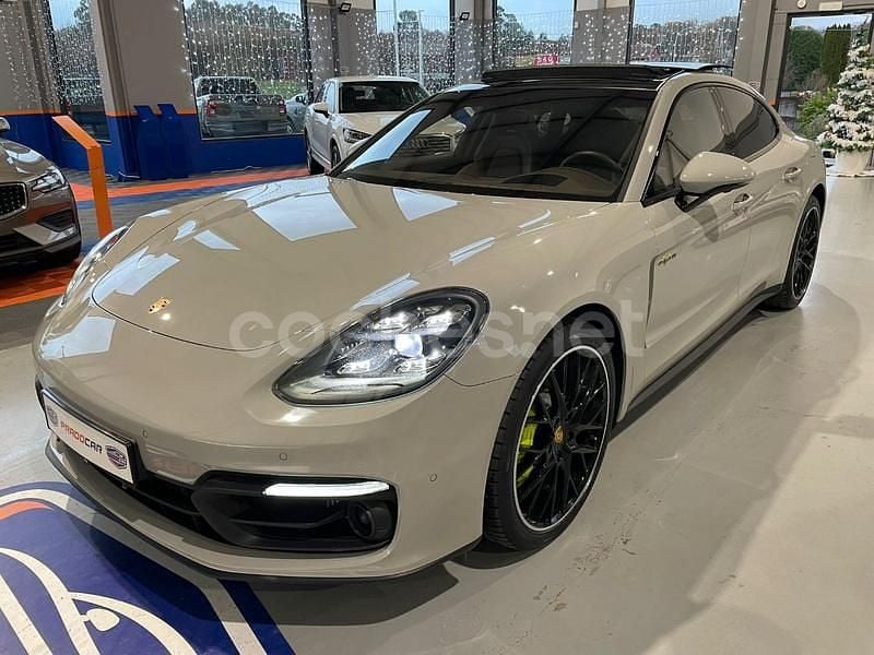 Gris / plata Usado 2022 Porsche Panamera 4 Platinum Edition Berlina | 92.990 € (Precio justo) - Imagen 1/4
