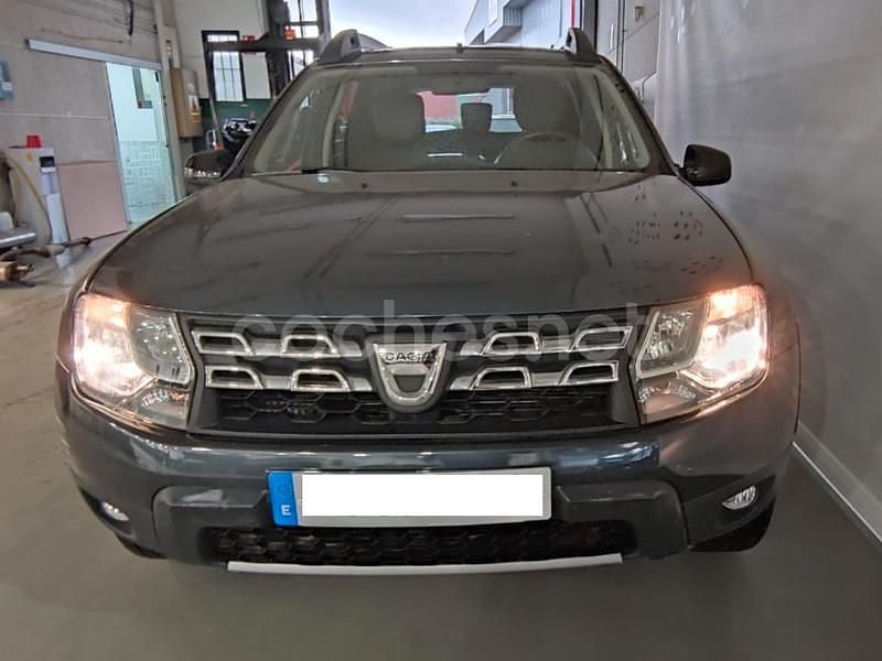 Negro Usado 2017 Dacia Duster Lauréate SUV | 11.990 € (Precio justo) - Imagen 1/4