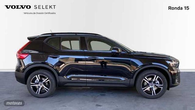 Nuevo Volvo XC40 Plus 2025 Negro SUV