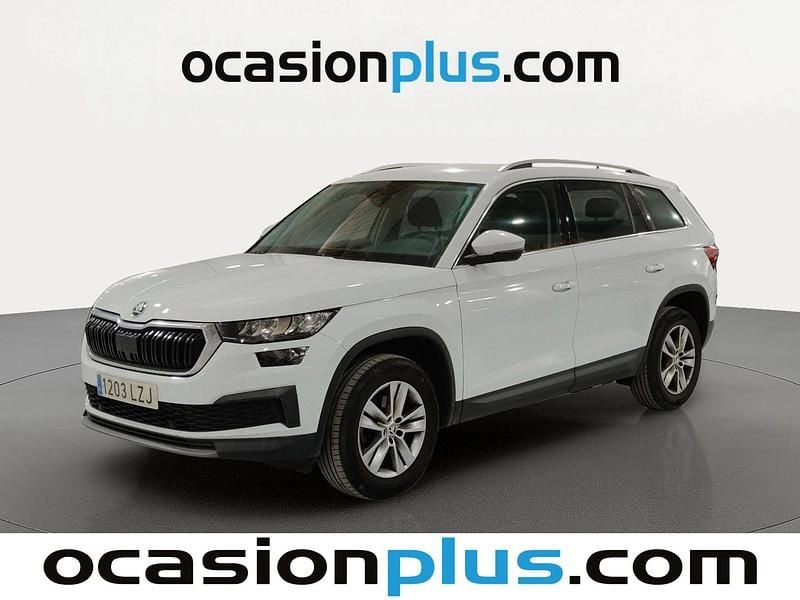Usado Skoda Kodiaq Ambition 150 CV (110 kW) 2022 Blanco SUV