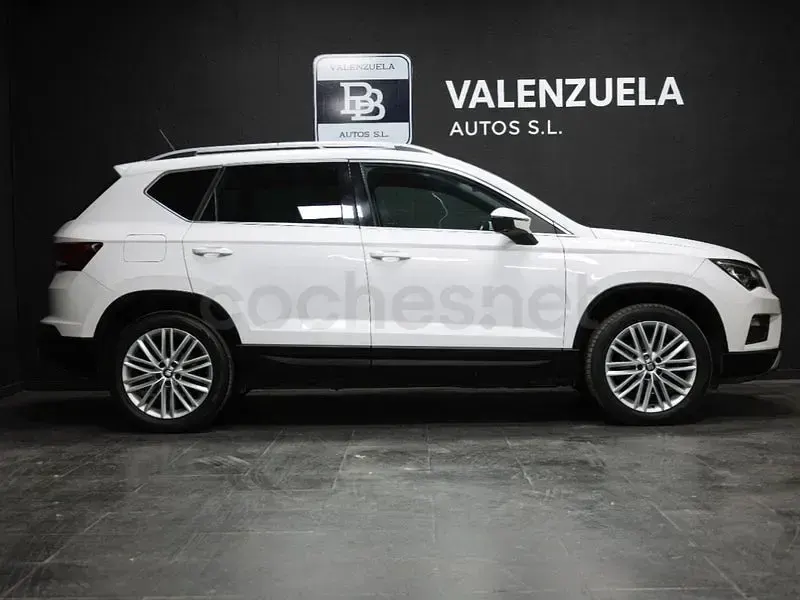 Usado Seat Ateca 4Drive 150 CV (110 kW) 2017 Blanco SUV